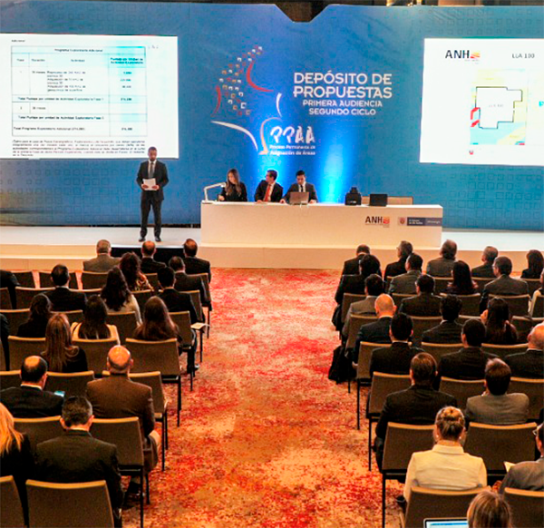 Balance satisfactorio en fase final del ciclo de subastas petroleras de 201...